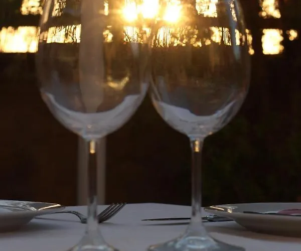 I Santuzzi Gæstehus Lentini